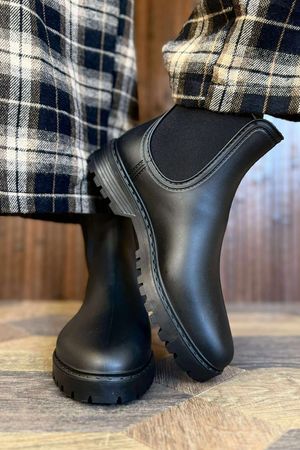 Highland Rain Boot Black